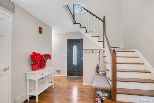 34 Jackson Road, Briarcliff Manor, NY 10510