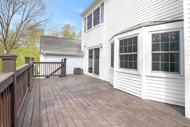 34 Jackson Road, Briarcliff Manor, NY 10510