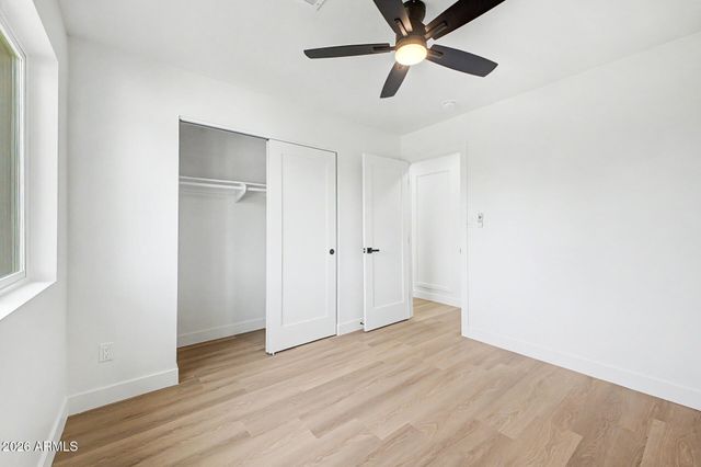 1818 W MORTEN Avenue, Phoenix, AZ 85021