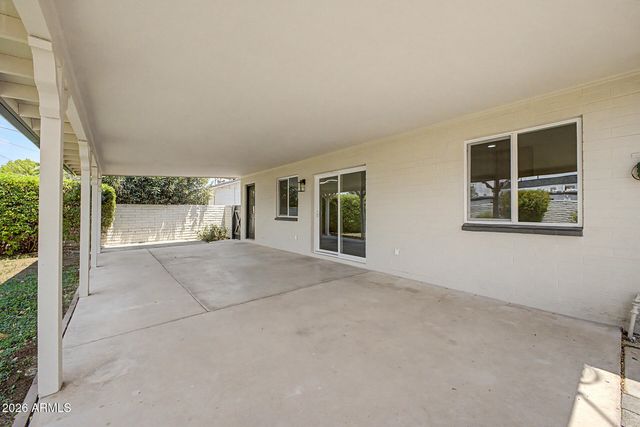 1818 W MORTEN Avenue, Phoenix, AZ 85021