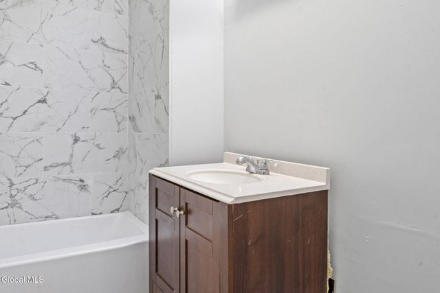 1681 Tibbits Avenue, Troy, NY 12180