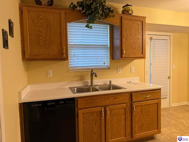 1403 Fleming Drive, Elizabethtown, KY 42701