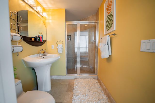 111 SE 8th Avenue 1402, Fort Lauderdale, FL 33301
