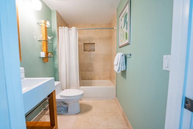 111 SE 8th Avenue 1402, Fort Lauderdale, FL 33301