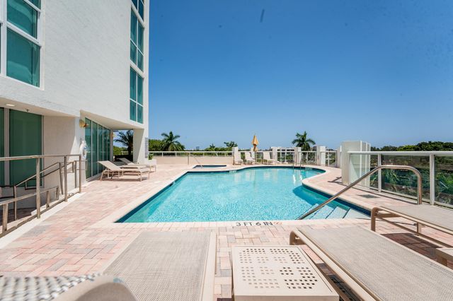111 SE 8th Avenue 1402, Fort Lauderdale, FL 33301
