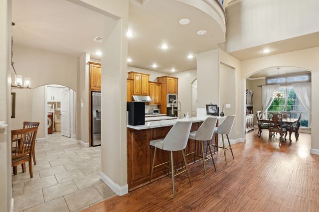 700 Briar Ridge Drive, Keller, TX 76248