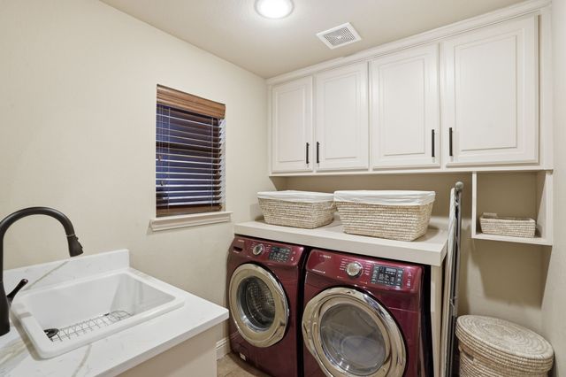 700 Briar Ridge Drive, Keller, TX 76248