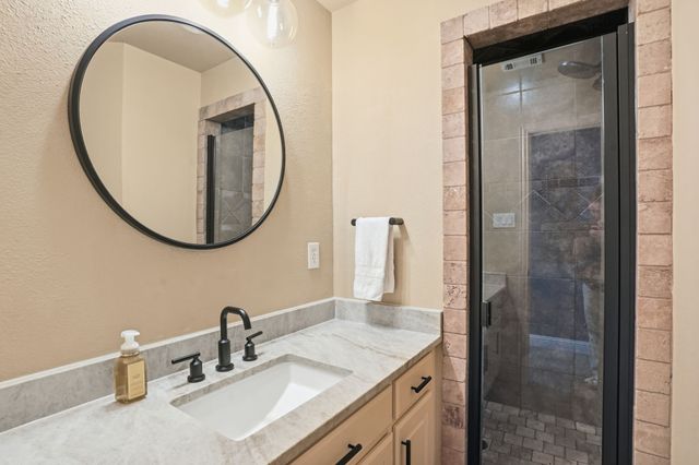 700 Briar Ridge Drive, Keller, TX 76248