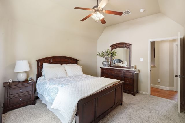 700 Briar Ridge Drive, Keller, TX 76248