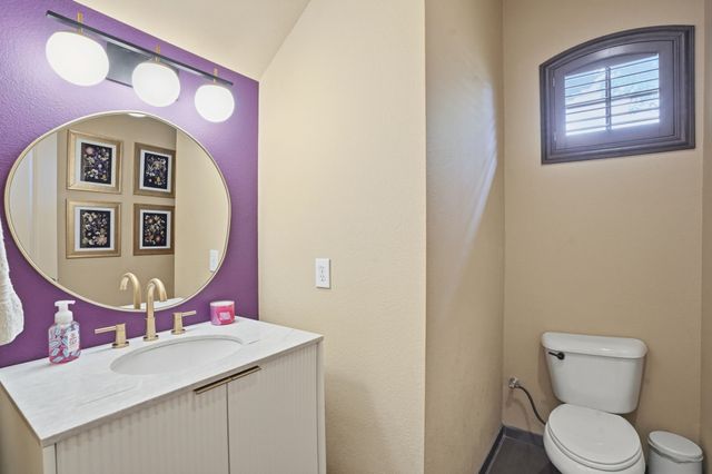 700 Briar Ridge Drive, Keller, TX 76248
