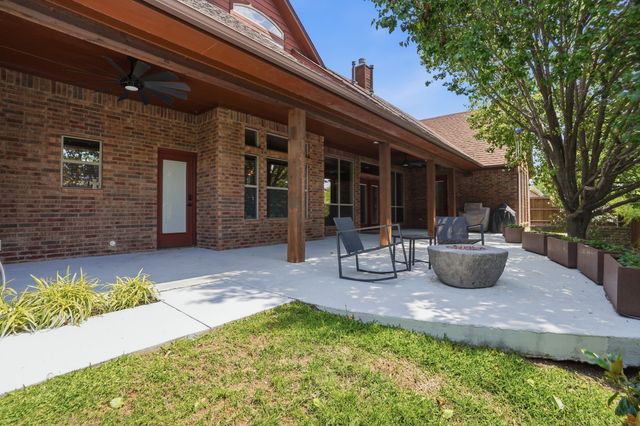 700 Briar Ridge Drive, Keller, TX 76248
