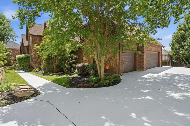 700 Briar Ridge Drive, Keller, TX 76248