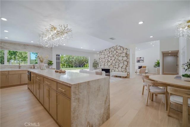 5932 Pat Avenue, Woodland Hills, CA 91367
