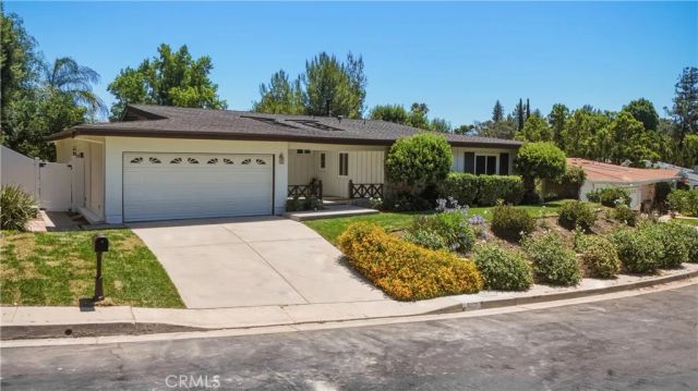 5932 Pat Avenue, Woodland Hills, CA 91367