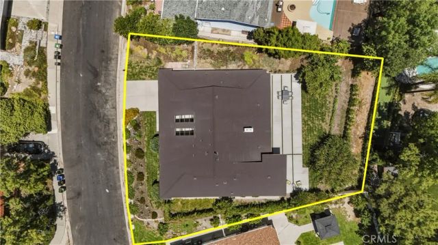 5932 Pat Avenue, Woodland Hills, CA 91367