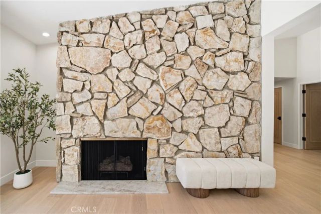 5932 Pat Avenue, Woodland Hills, CA 91367