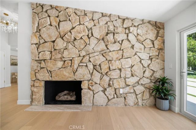 5932 Pat Avenue, Woodland Hills, CA 91367