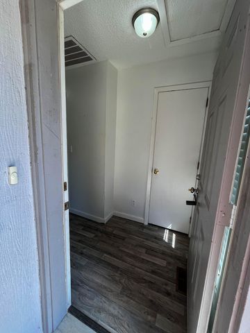 6 Akokisa Drive, Cherokee Village, AR 72525