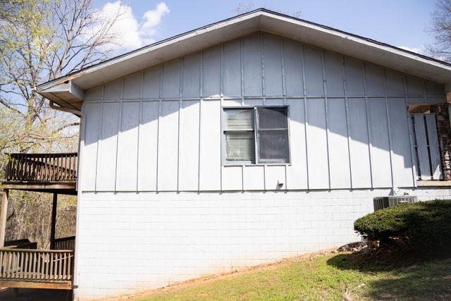 6 Akokisa Drive, Cherokee Village, AR 72525