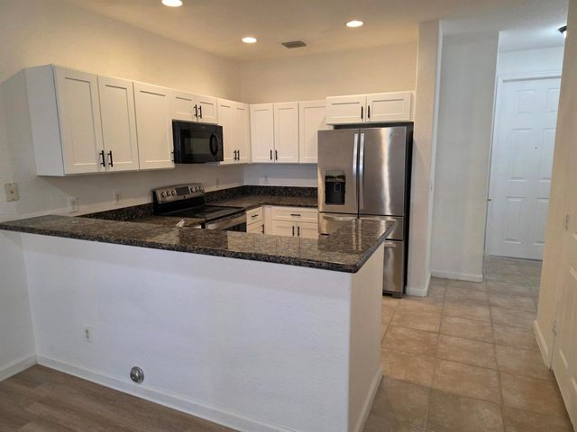 3589 NW 14th Court S 3589, Lauderhill, FL 33311