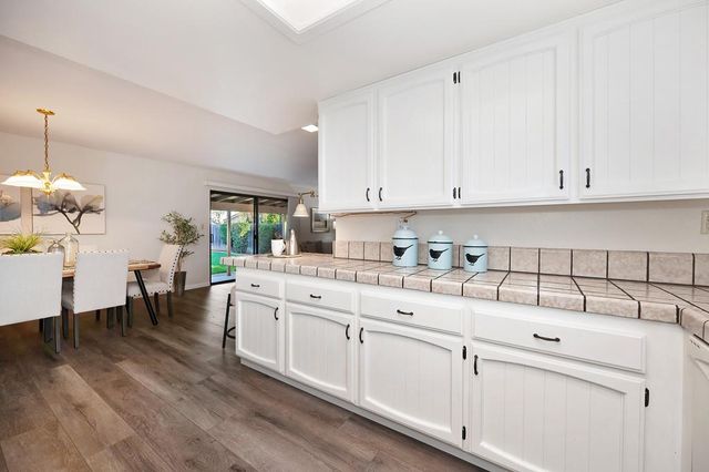 5407 Lequel Way, Carmichael, CA 95608