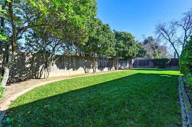 5407 Lequel Way, Carmichael, CA 95608