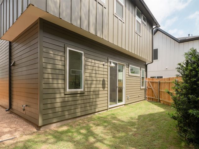 6409 Bradsher B, Austin, TX 78745