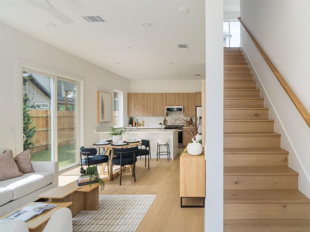 6409 Bradsher B, Austin, TX 78745