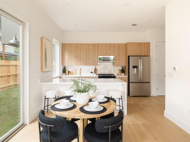 6409 Bradsher B, Austin, TX 78745