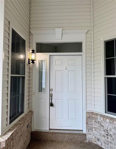 704 Harrier Drive V, Lake St Louis, MO 63367