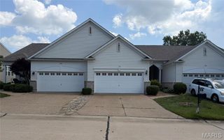 704 Harrier Drive V, Lake St Louis, MO 63367