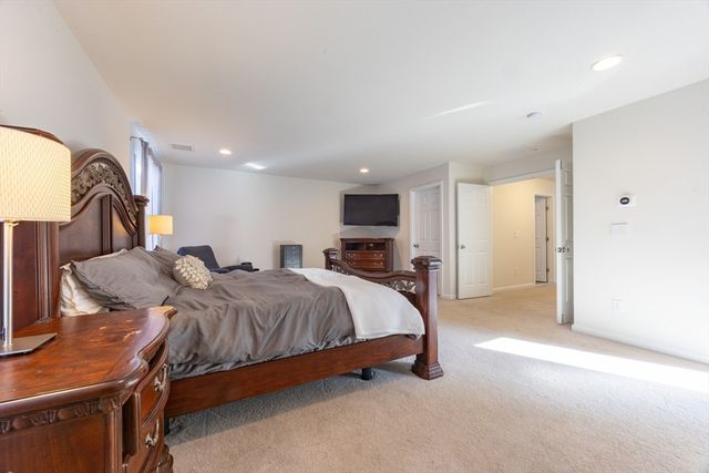 1194 Sharps Lot Road, Swansea, MA 02777