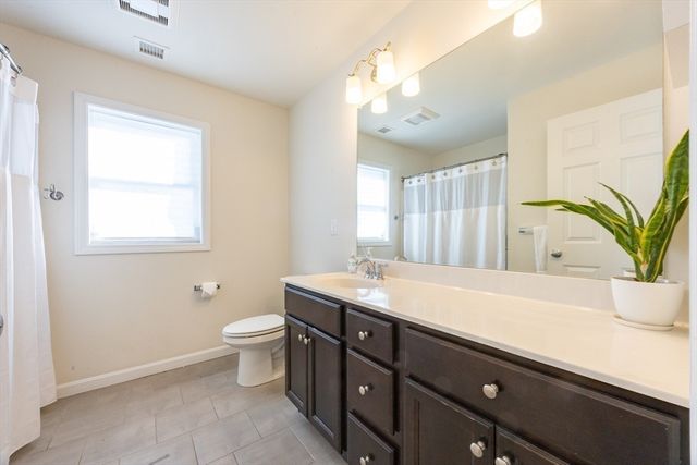 1194 Sharps Lot Road, Swansea, MA 02777