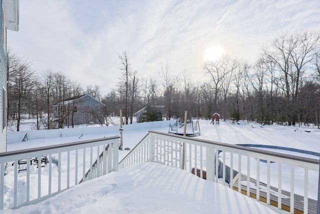 1194 Sharps Lot Road, Swansea, MA 02777