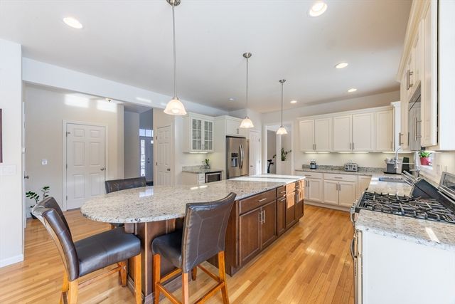 1194 Sharps Lot Road, Swansea, MA 02777