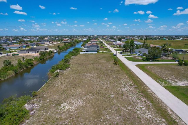 904 NW 12th Avenue, Cape Coral, FL 33993