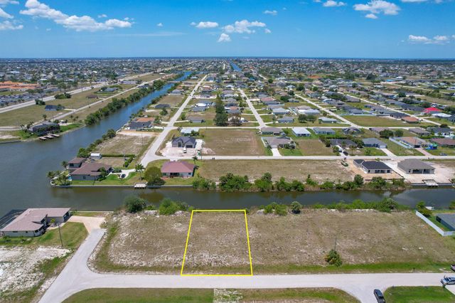 904 NW 12th Avenue, Cape Coral, FL 33993