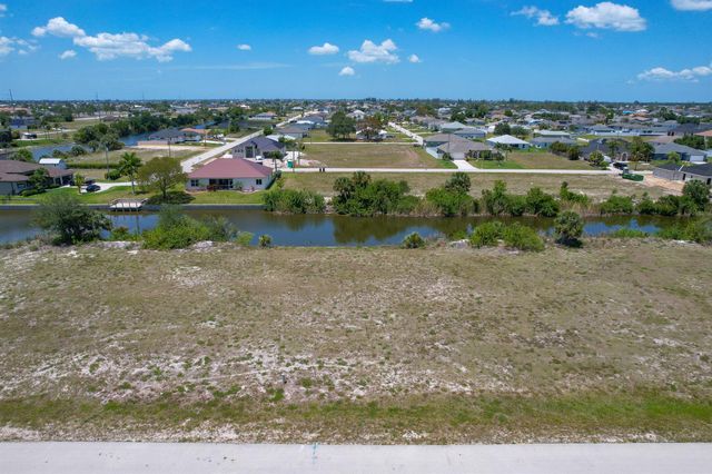 904 NW 12th Avenue, Cape Coral, FL 33993