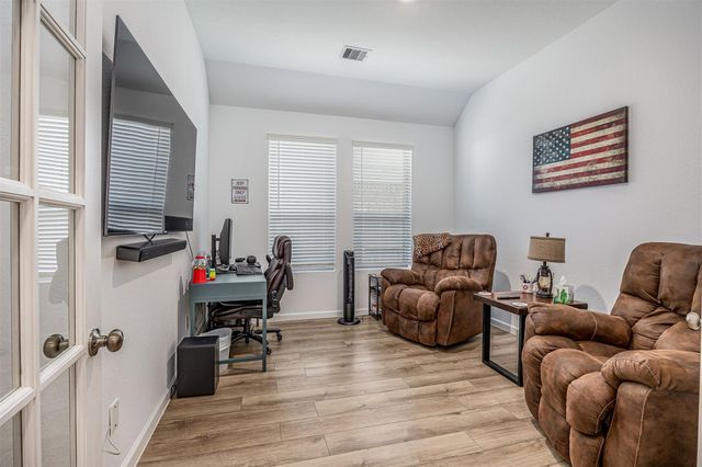 9607 Sterling Arbor Drive, Baytown, TX 77521