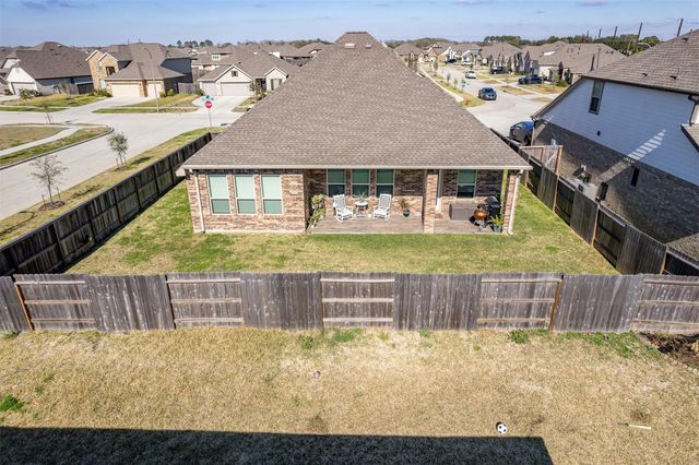 9607 Sterling Arbor Drive, Baytown, TX 77521