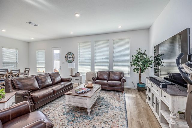 9607 Sterling Arbor Drive, Baytown, TX 77521