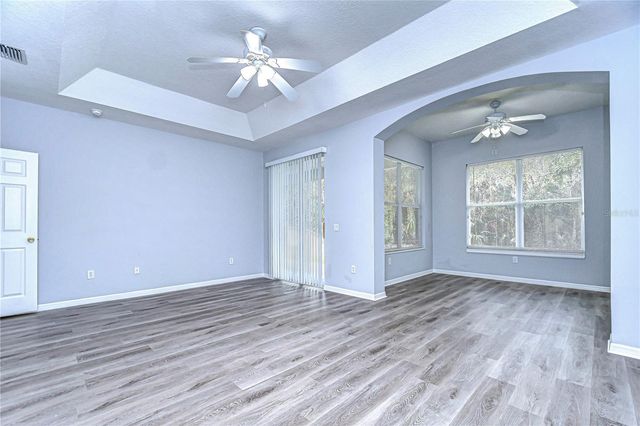 5103 ASHCREST COURT, Tampa, FL 33647