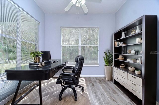 5103 ASHCREST COURT, Tampa, FL 33647