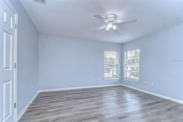 5103 ASHCREST COURT, Tampa, FL 33647