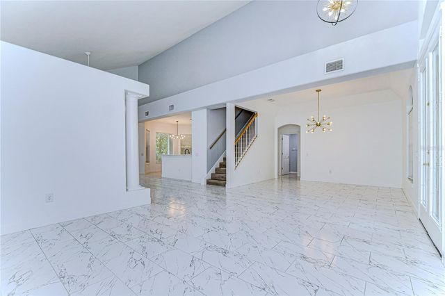5103 ASHCREST COURT, Tampa, FL 33647