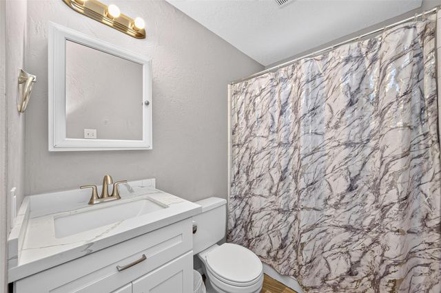 10915 Clear Fork Drive, Humble, TX 77396
