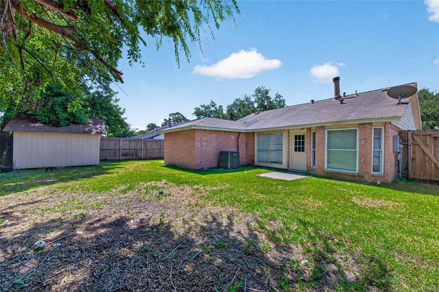 10915 Clear Fork Drive, Humble, TX 77396
