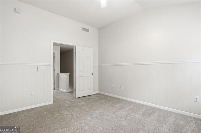 2086 Del Lago Circle, Kennesaw, GA 30152