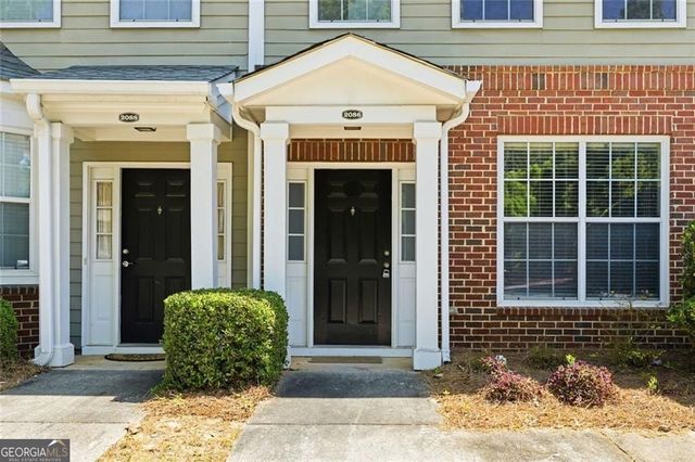 2086 Del Lago Circle, Kennesaw, GA 30152