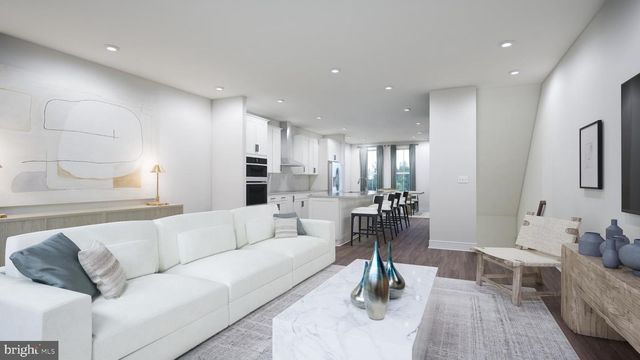 9759 GRANT AVE, Manassas, VA 20110